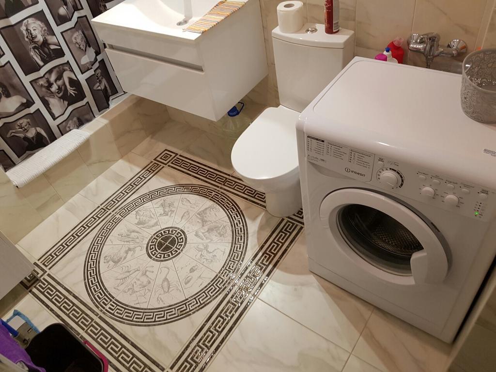 Comfort Apartment On Bogdanivska Street 7B Kiev Extérieur photo