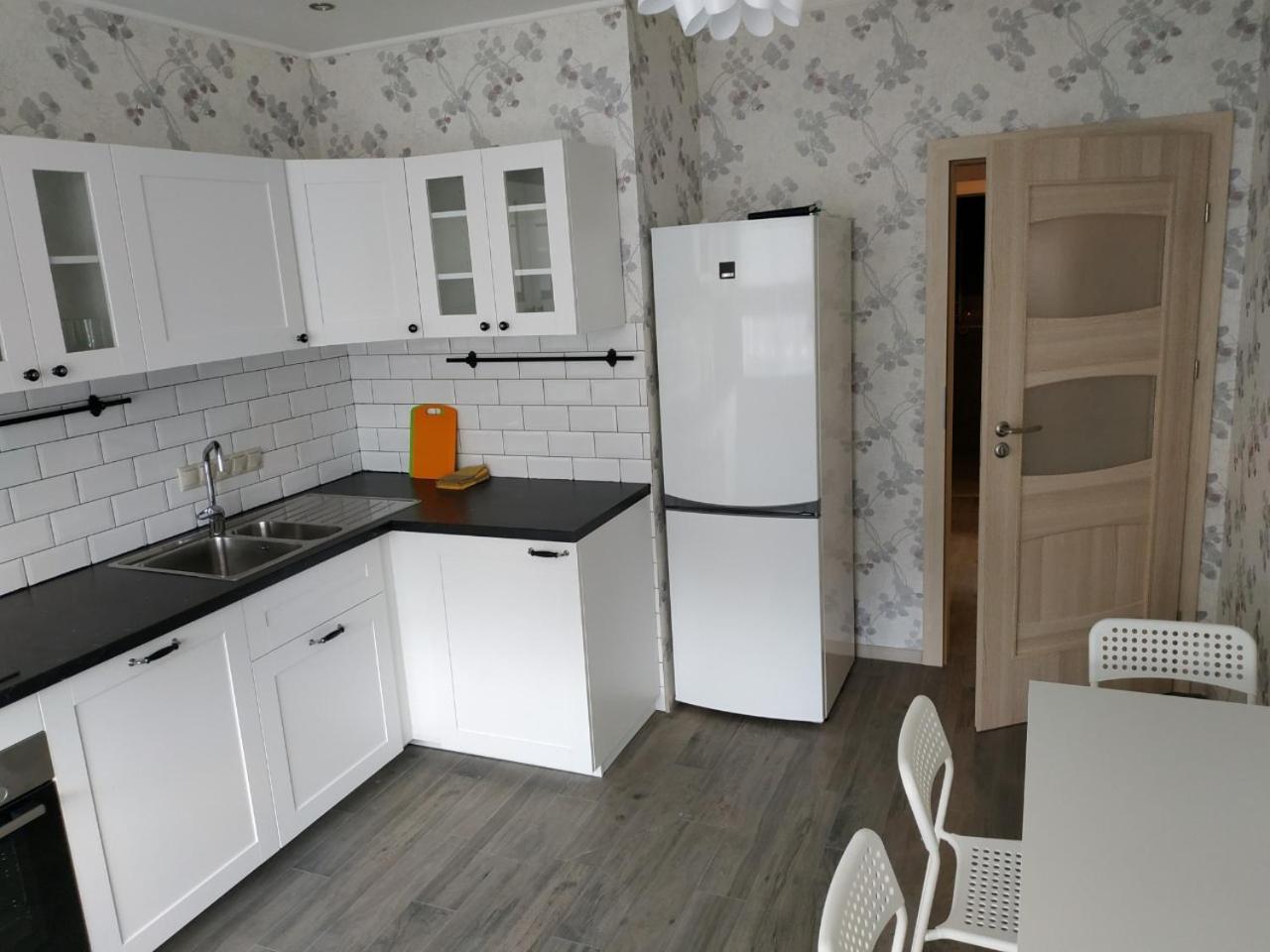 Comfort Apartment On Bogdanivska Street 7B Kiev Extérieur photo