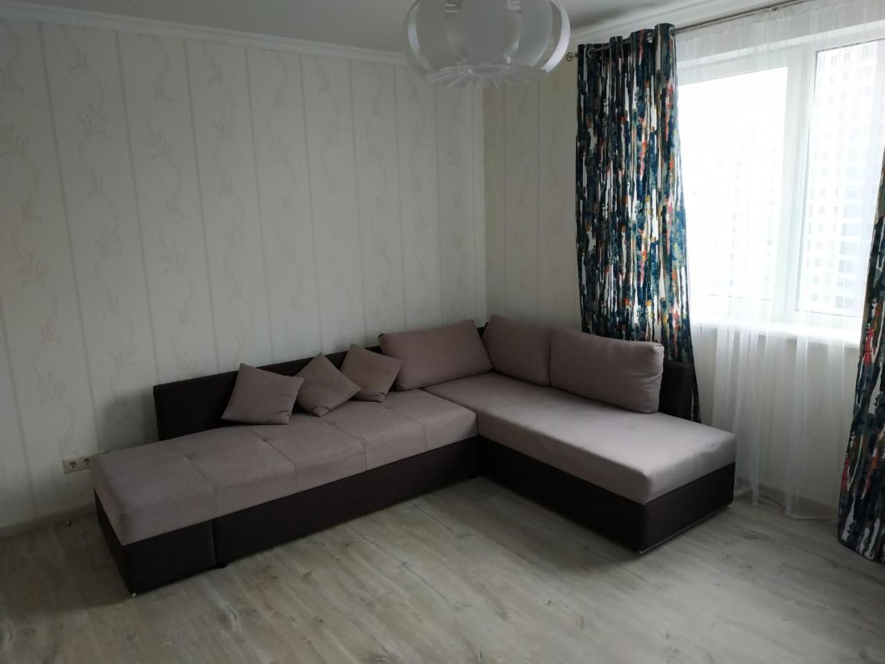 Comfort Apartment On Bogdanivska Street 7B Kiev Extérieur photo