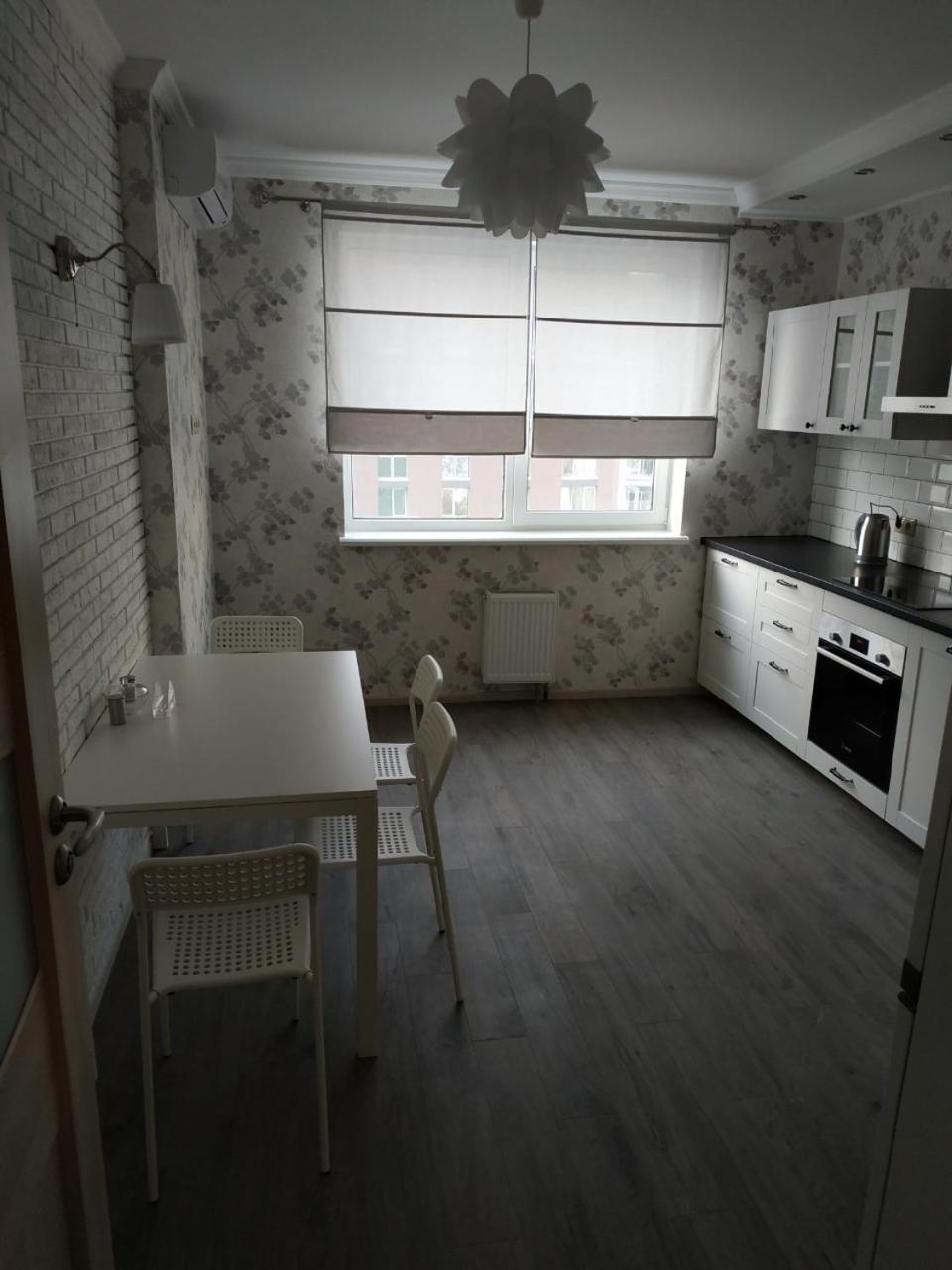 Comfort Apartment On Bogdanivska Street 7B Kiev Extérieur photo