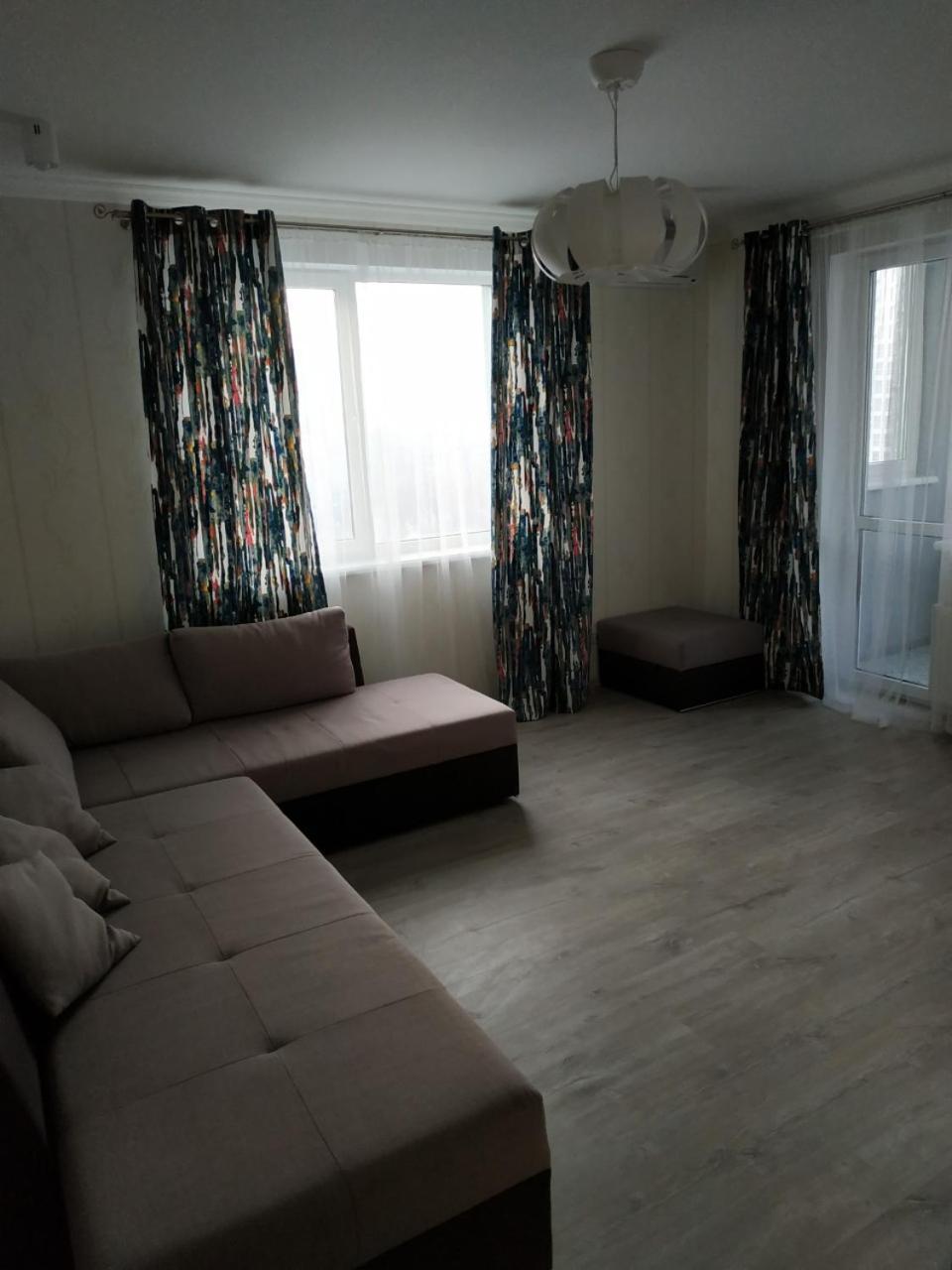 Comfort Apartment On Bogdanivska Street 7B Kiev Extérieur photo